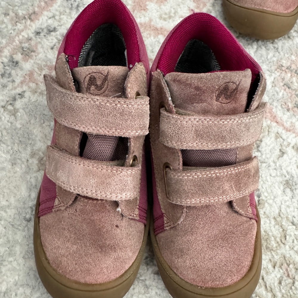 Naturino suede bootie water resistant